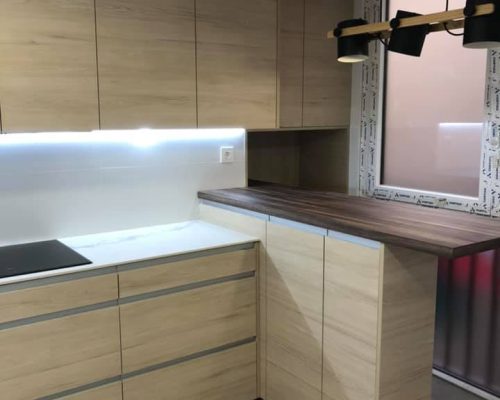 Reforma cocina con barra